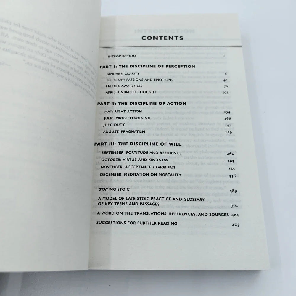 The Daily Stoic by Ryan Holiday 366 Meditations,on Wisdom Perseverance and the Art of Living Book Libros English book