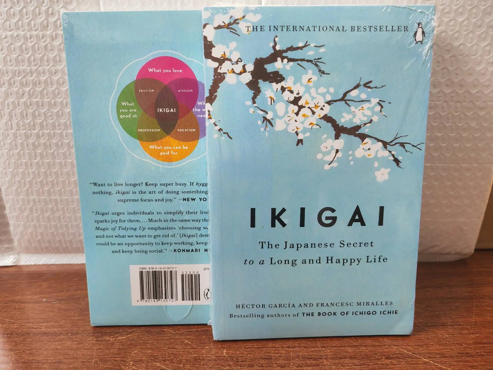 The Japanese Secret Philosophy For A Happy Healthy By Hector Garcia Book Rebuilding Happiness A Book About Hope Fiction libros